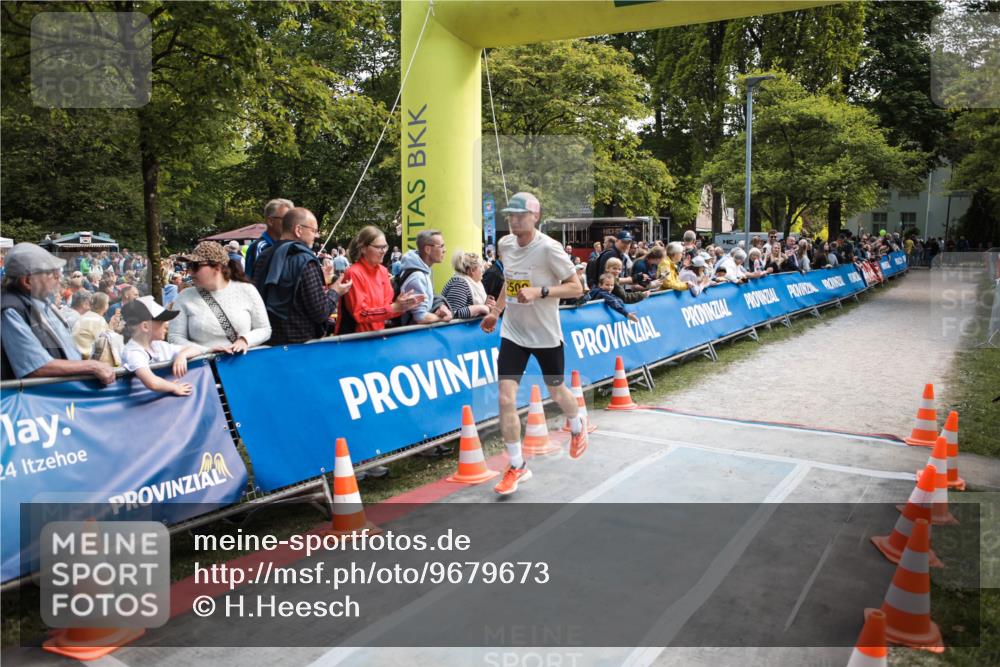 09.05.2026 - Störlauf H.Heesch http://msf.ph/oto/9679673 09.05.2026 16:54:03 Ziel 24, 250 meine-sportfotos.de
