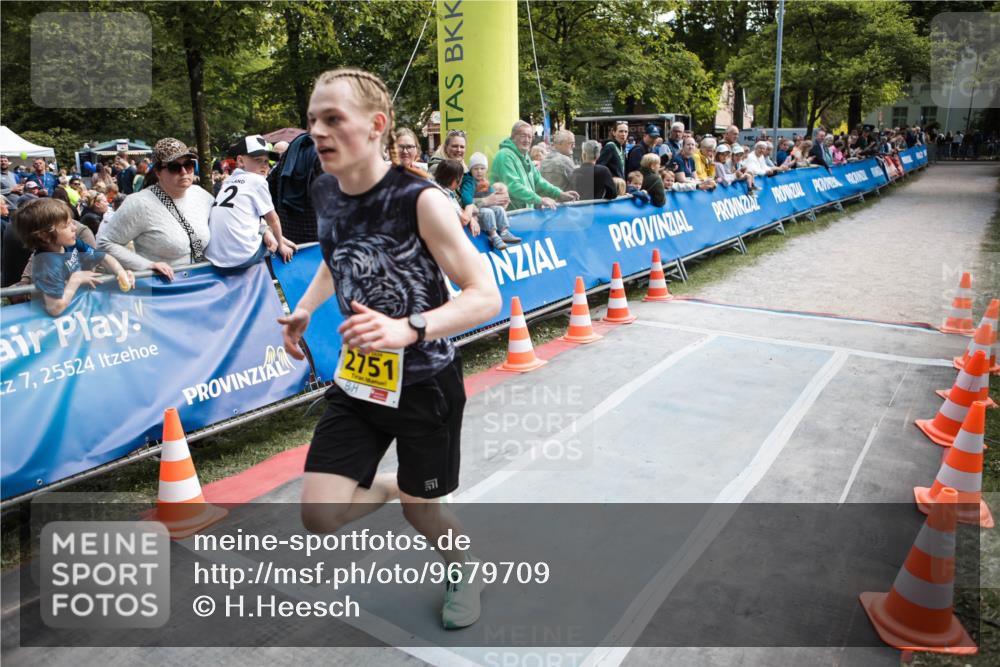 09.05.2026 - Störlauf H.Heesch http://msf.ph/oto/9679709 09.05.2026 16:56:46 Ziel 7, 25524, 2751 meine-sportfotos.de