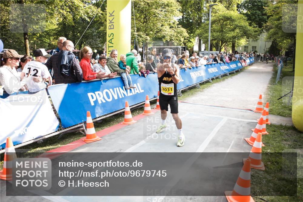 09.05.2026 - Störlauf H.Heesch http://msf.ph/oto/9679745 09.05.2026 17:00:08 Ziel 1, 2, 3031, 2 meine-sportfotos.de