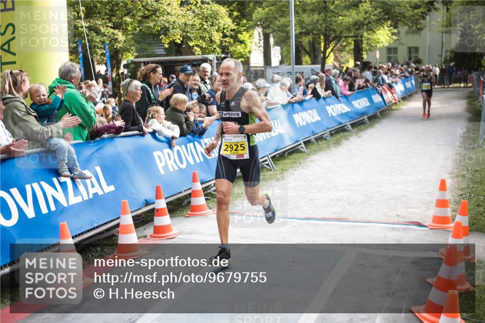 09.05.2026 - Störlauf H.Heesch http://msf.ph/oto/9679755 09.05.2026 17:00:25 Ziel 2925 meine-sportfotos.de