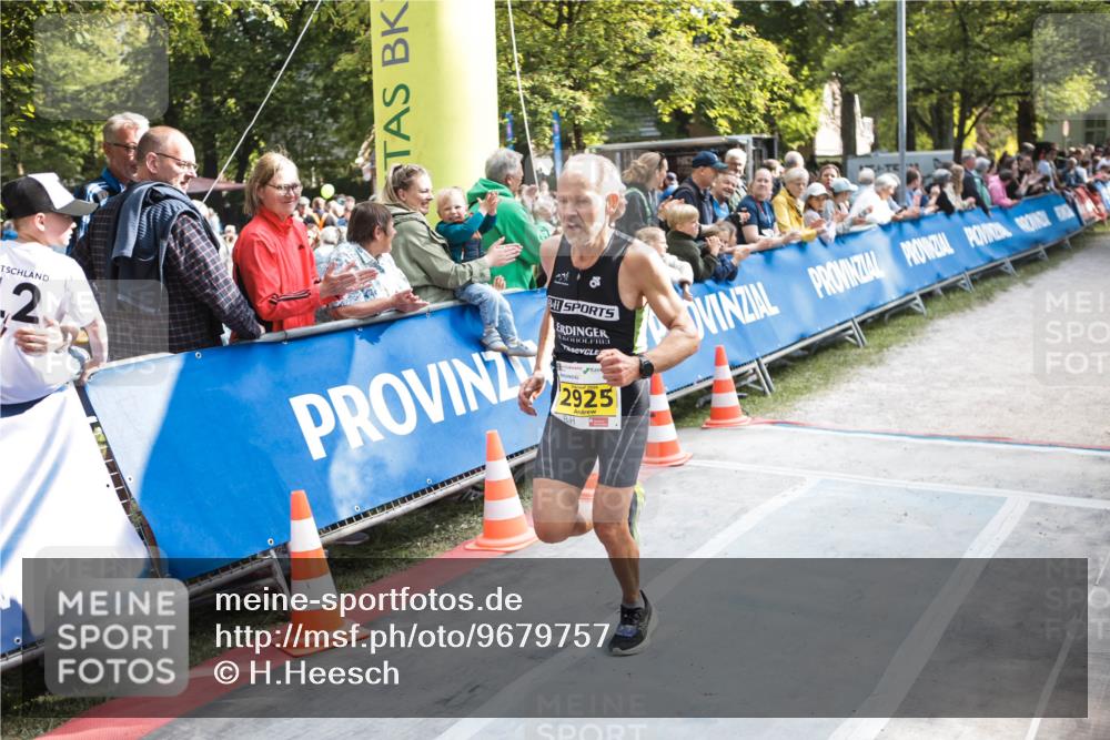 09.05.2026 - Störlauf H.Heesch http://msf.ph/oto/9679757 09.05.2026 17:00:25 Ziel 2, 2, 2925 meine-sportfotos.de