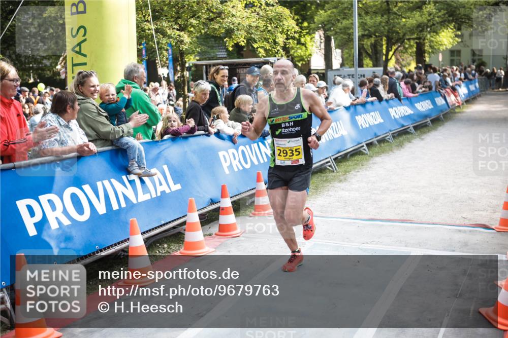 09.05.2026 - Störlauf H.Heesch http://msf.ph/oto/9679763 09.05.2026 17:00:29 Ziel 2935 meine-sportfotos.de