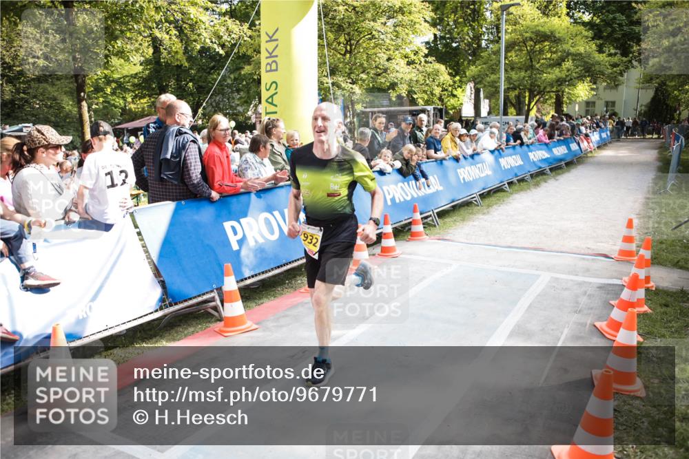 09.05.2026 - Störlauf H.Heesch http://msf.ph/oto/9679771 09.05.2026 17:01:32 Ziel 12, 932 meine-sportfotos.de