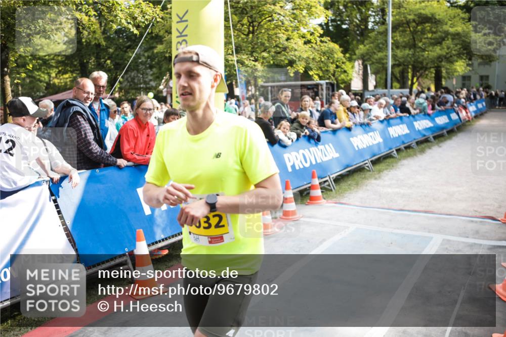 09.05.2026 - Störlauf H.Heesch http://msf.ph/oto/9679802 09.05.2026 17:03:08 Ziel 12, 3, 32 meine-sportfotos.de