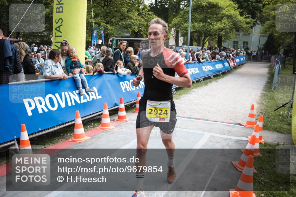 09.05.2026 - Störlauf H.Heesch http://msf.ph/oto/9679854 09.05.2026 17:05:10 Ziel 2924 meine-sportfotos.de