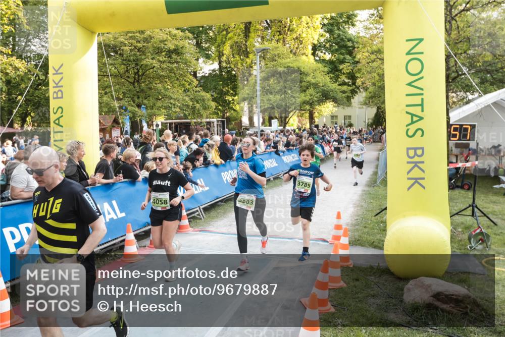 09.05.2026 - Störlauf H.Heesch http://msf.ph/oto/9679887 09.05.2026 17:27:02 Ziel 985, 4058, 3785 meine-sportfotos.de