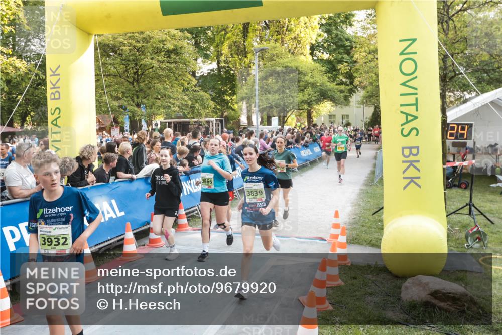 09.05.2026 - Störlauf H.Heesch http://msf.ph/oto/9679920 09.05.2026 17:27:30 Ziel 2026, 3932, 3866, 3839, 28 meine-sportfotos.de