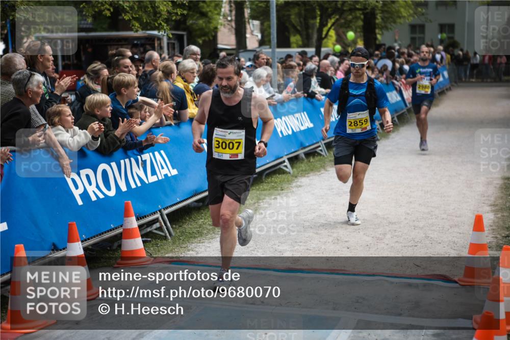 09.05.2026 - Störlauf H.Heesch http://msf.ph/oto/9680070 09.05.2026 17:10:29 Ziel 3007, 2859, 2980 meine-sportfotos.de