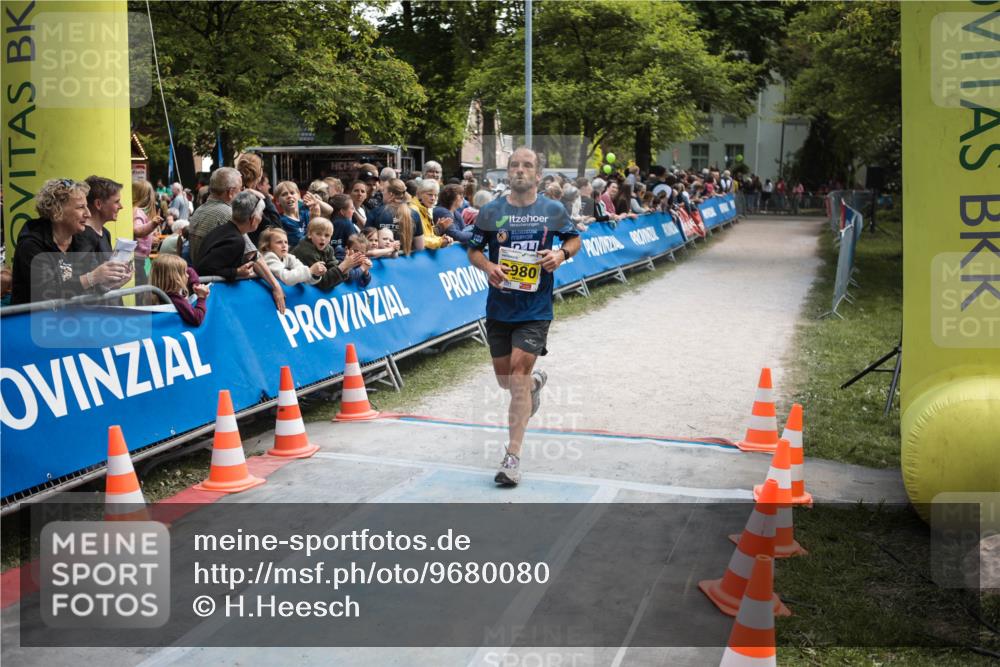 09.05.2026 - Störlauf H.Heesch http://msf.ph/oto/9680080 09.05.2026 17:10:31 Ziel 980 meine-sportfotos.de