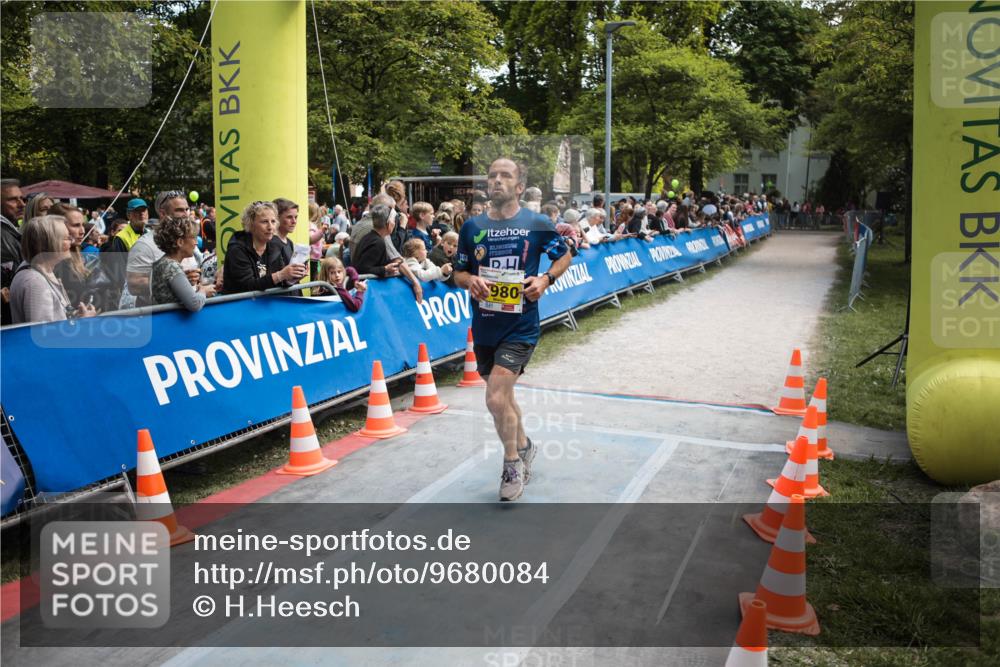09.05.2026 - Störlauf H.Heesch http://msf.ph/oto/9680084 09.05.2026 17:10:32 Ziel 980 meine-sportfotos.de