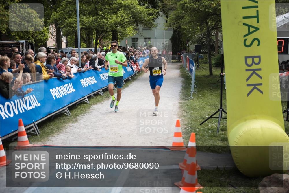 09.05.2026 - Störlauf H.Heesch http://msf.ph/oto/9680090 09.05.2026 17:10:45 Ziel 04821, 95180, 2909, 2913 meine-sportfotos.de