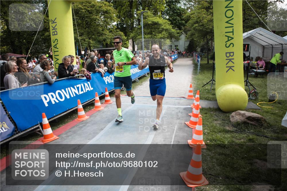 09.05.2026 - Störlauf H.Heesch http://msf.ph/oto/9680102 09.05.2026 17:10:47 Ziel 2913 meine-sportfotos.de