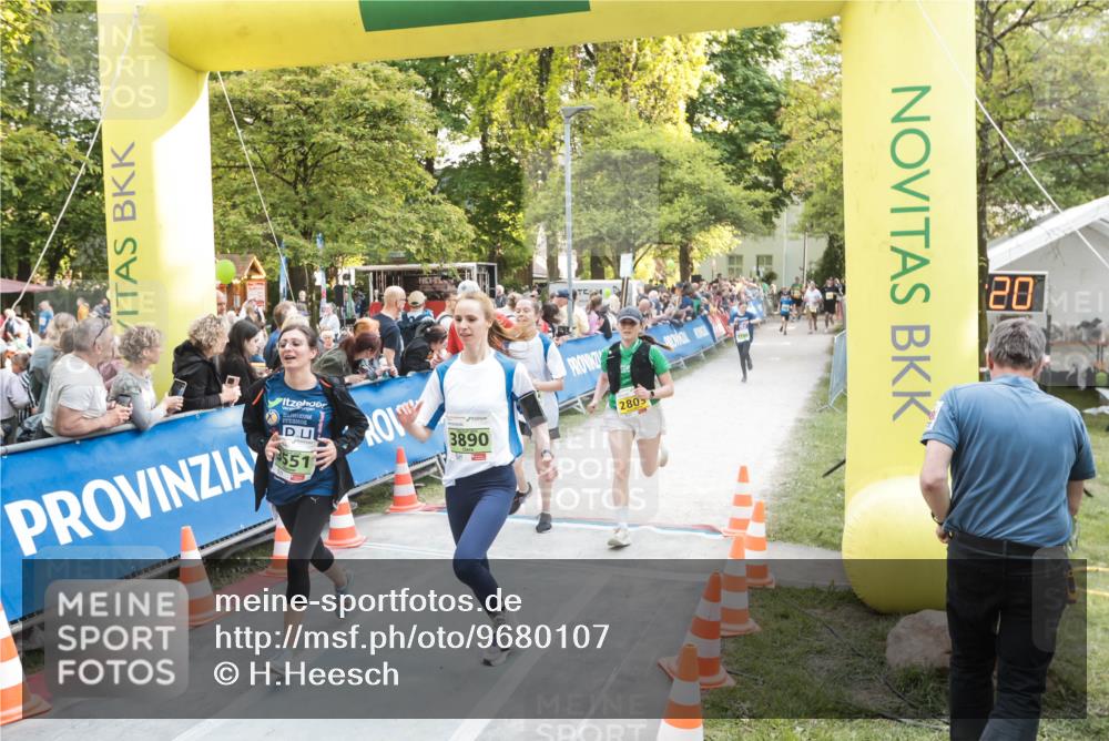 09.05.2026 - Störlauf H.Heesch http://msf.ph/oto/9680107 09.05.2026 17:30:26 Ziel 10, 3890, 80 meine-sportfotos.de