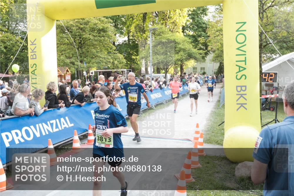 09.05.2026 - Störlauf H.Heesch http://msf.ph/oto/9680138 09.05.2026 17:30:48 Ziel 3813, 2989, 28 meine-sportfotos.de