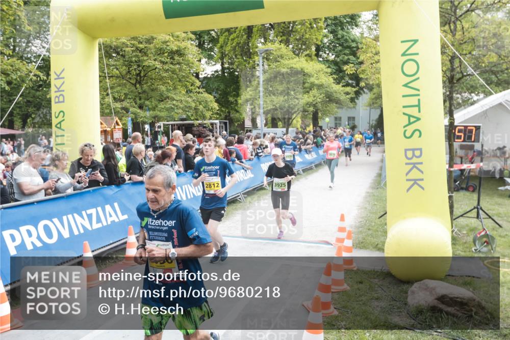 09.05.2026 - Störlauf H.Heesch http://msf.ph/oto/9680218 09.05.2026 17:32:03 Ziel 25, 2812, 3925, 50 meine-sportfotos.de