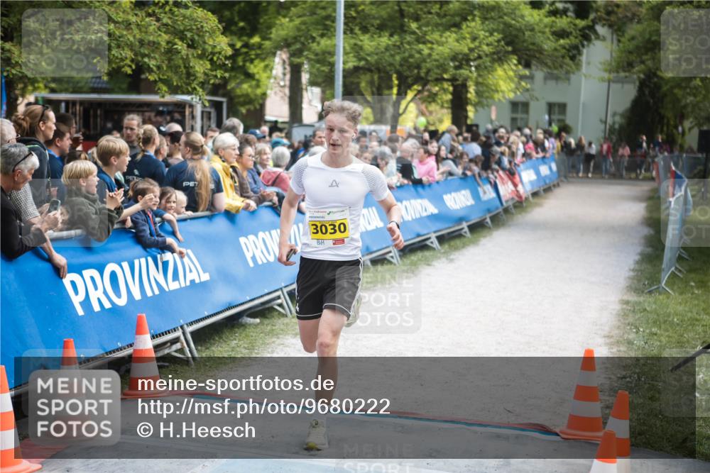 09.05.2026 - Störlauf H.Heesch http://msf.ph/oto/9680222 09.05.2026 17:12:43 Ziel 3030 meine-sportfotos.de