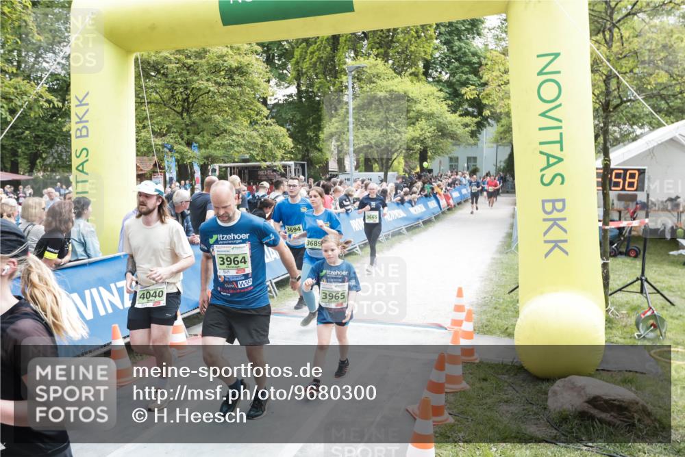 09.05.2026 - Störlauf H.Heesch http://msf.ph/oto/9680300 09.05.2026 17:34:04 Ziel 4040, 3964, 3694, 3689, 3965, 68 meine-sportfotos.de