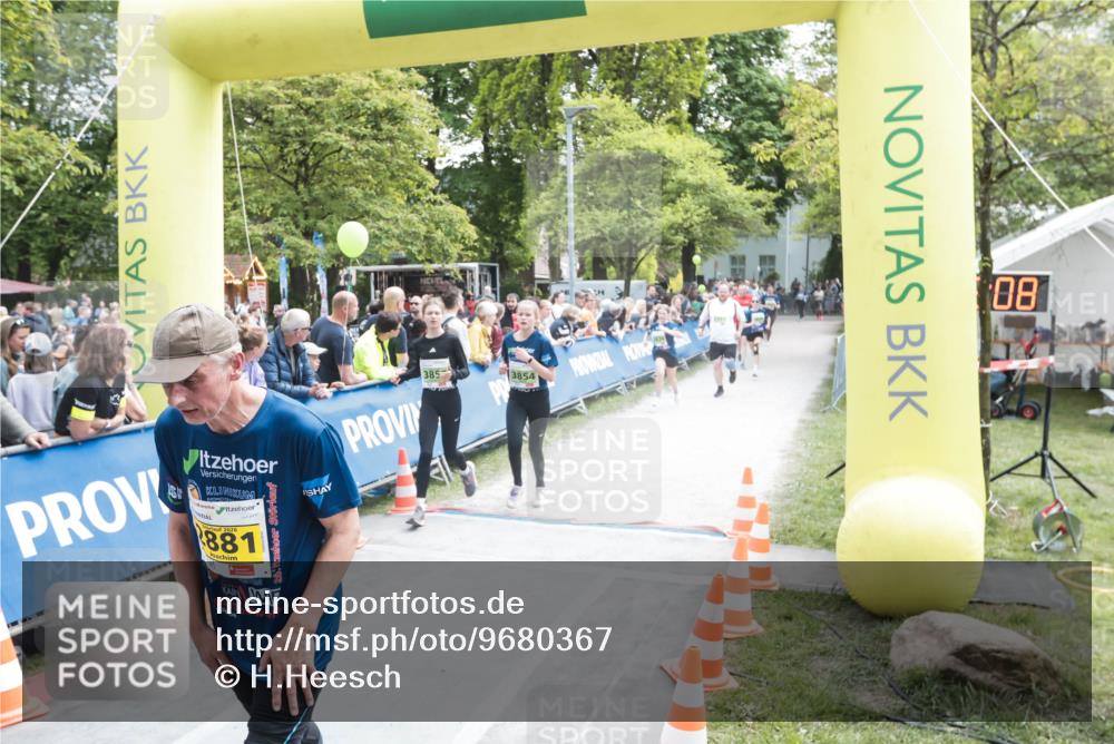 09.05.2026 - Störlauf H.Heesch http://msf.ph/oto/9680367 09.05.2026 17:35:13 Ziel 881, 26, 80 meine-sportfotos.de