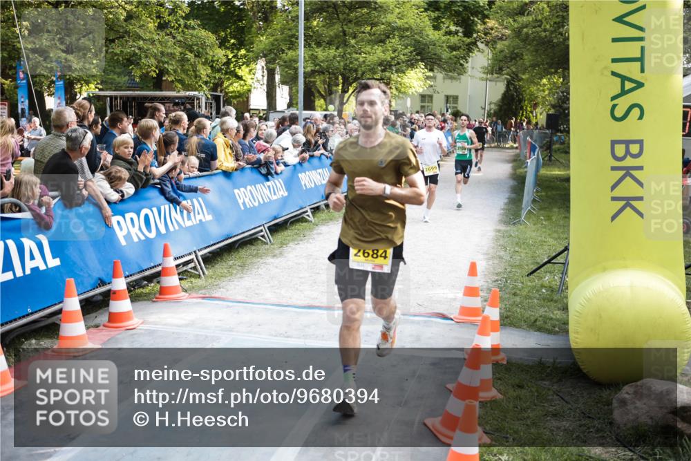 09.05.2026 - Störlauf H.Heesch http://msf.ph/oto/9680394 09.05.2026 17:15:09 Ziel 2684, 2699 meine-sportfotos.de