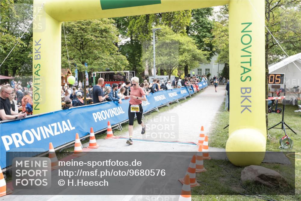 09.05.2026 - Störlauf H.Heesch http://msf.ph/oto/9680576 09.05.2026 17:45:11 Ziel 900 meine-sportfotos.de