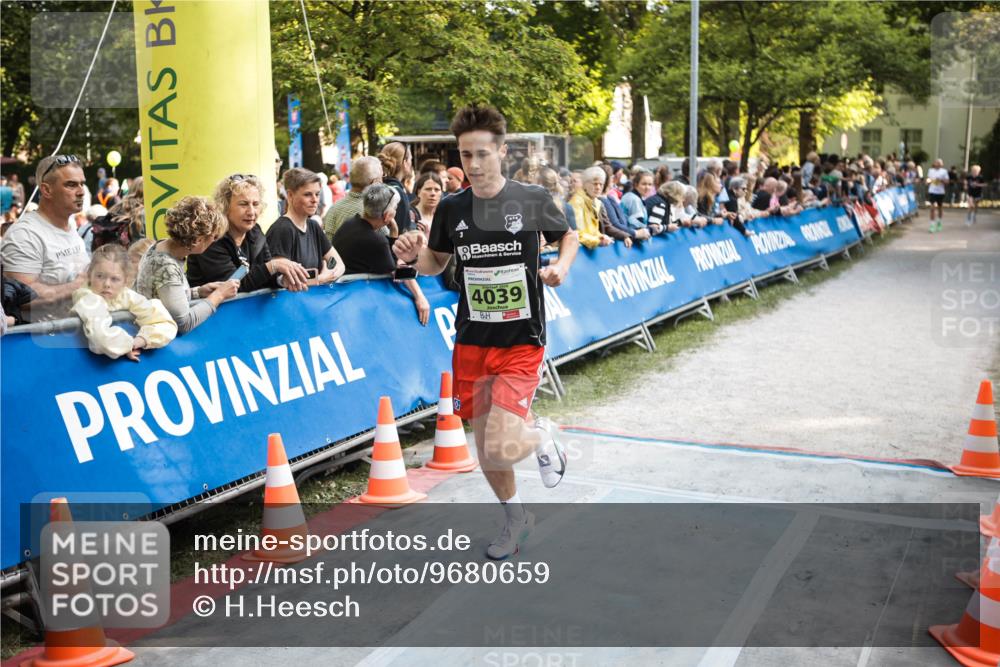 09.05.2026 - Störlauf H.Heesch http://msf.ph/oto/9680659 09.05.2026 17:18:18 Ziel 4039 meine-sportfotos.de
