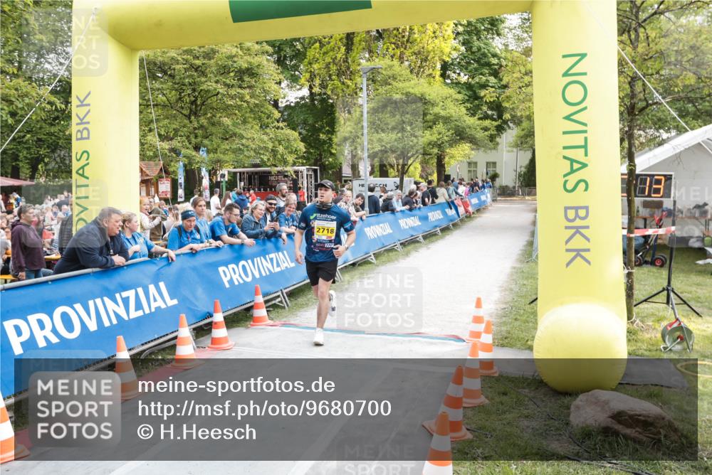 09.05.2026 - Störlauf H.Heesch http://msf.ph/oto/9680700 09.05.2026 18:00:10 Ziel  meine-sportfotos.de