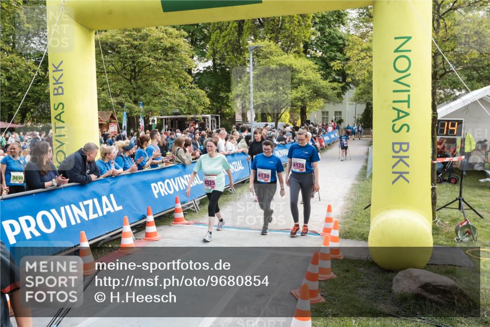 09.05.2026 - Störlauf H.Heesch http://msf.ph/oto/9680854 09.05.2026 18:16:11 Ziel 3690, 4130, 4128 meine-sportfotos.de