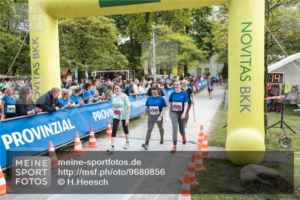 09.05.2026 - Störlauf H.Heesch http://msf.ph/oto/9680856 09.05.2026 18:16:11 Ziel 3690, 4130, 4128 meine-sportfotos.de
