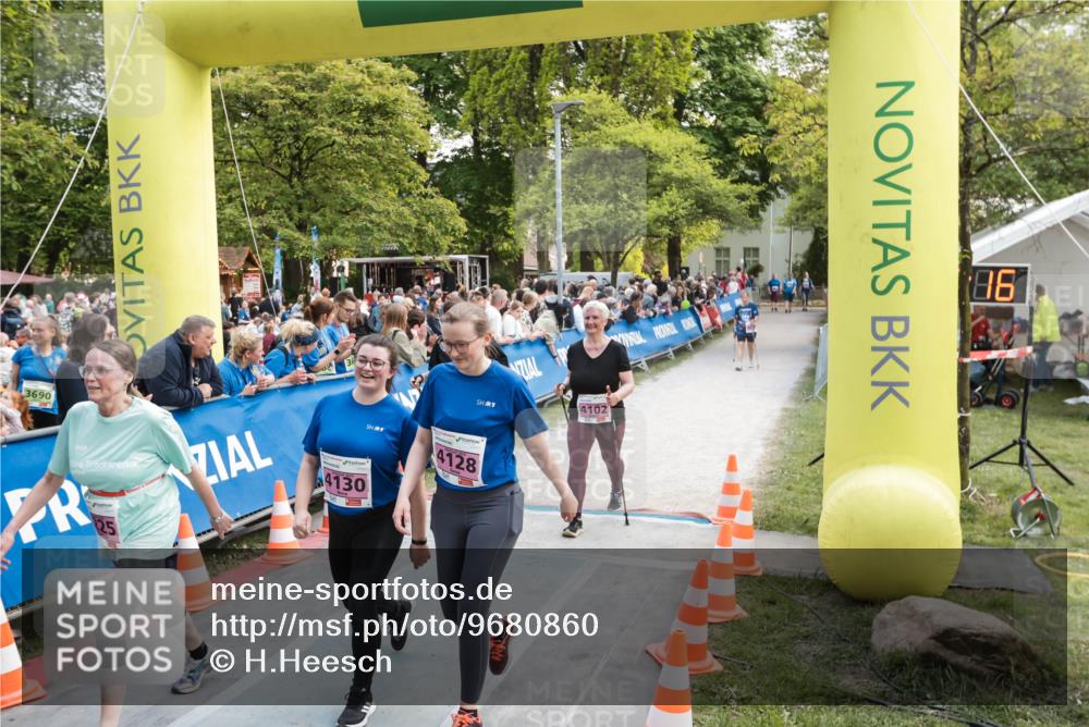 09.05.2026 - Störlauf H.Heesch http://msf.ph/oto/9680860 09.05.2026 18:16:12 Ziel 4130, 4128, 4102, 86 meine-sportfotos.de