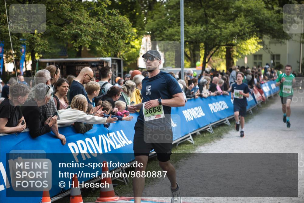 09.05.2026 - Störlauf H.Heesch http://msf.ph/oto/9680887 09.05.2026 17:21:27 Ziel 3668, 3706 meine-sportfotos.de