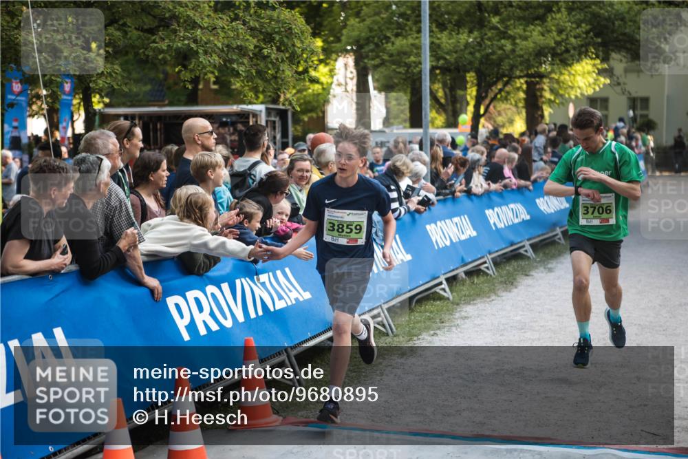 09.05.2026 - Störlauf H.Heesch http://msf.ph/oto/9680895 09.05.2026 17:21:29 Ziel 3859, 3706 meine-sportfotos.de
