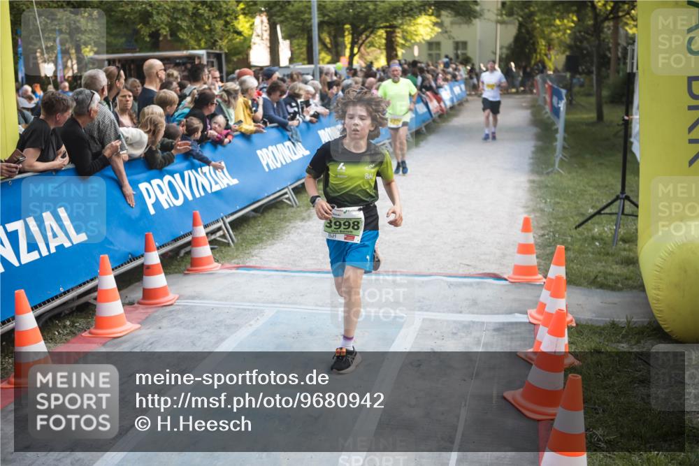 09.05.2026 - Störlauf H.Heesch http://msf.ph/oto/9680942 09.05.2026 17:21:58 Ziel 2701, 3998 meine-sportfotos.de