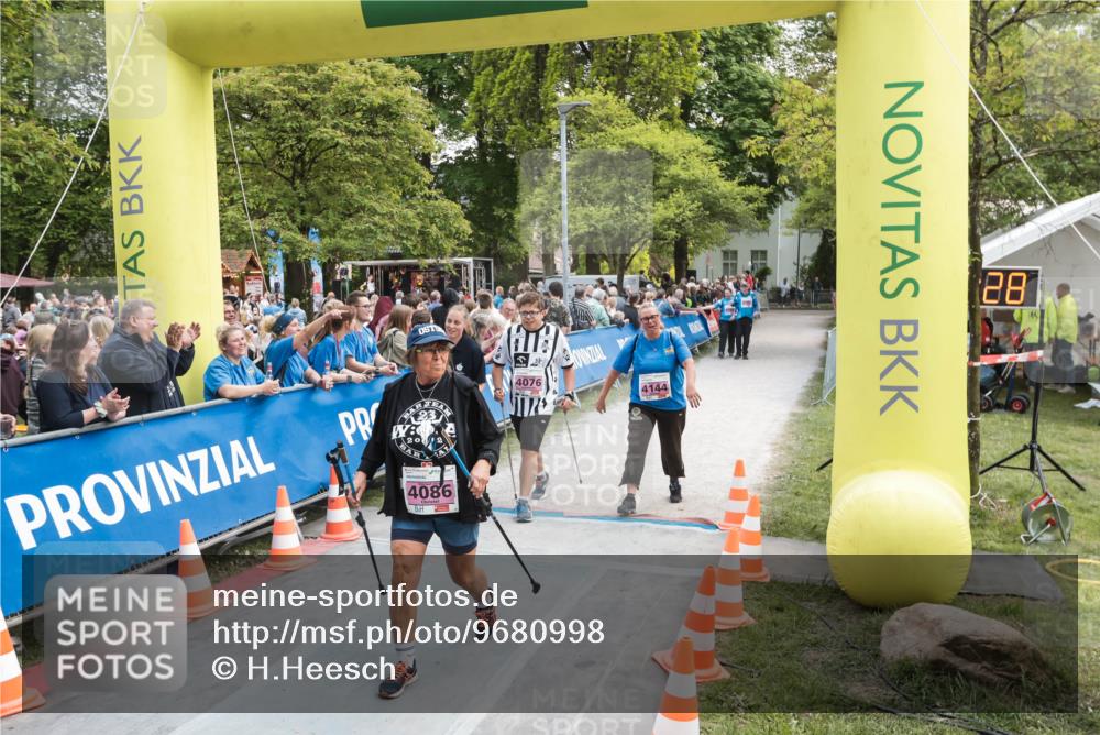 09.05.2026 - Störlauf H.Heesch http://msf.ph/oto/9680998 09.05.2026 18:22:25 Ziel 4086, 4144, 88 meine-sportfotos.de