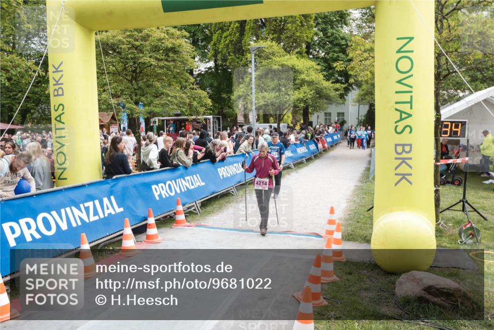 09.05.2026 - Störlauf H.Heesch http://msf.ph/oto/9681022 09.05.2026 18:24:31 Ziel 4214 meine-sportfotos.de