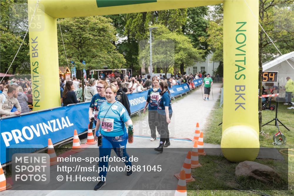 09.05.2026 - Störlauf H.Heesch http://msf.ph/oto/9681045 09.05.2026 18:24:51 Ziel 4166 meine-sportfotos.de