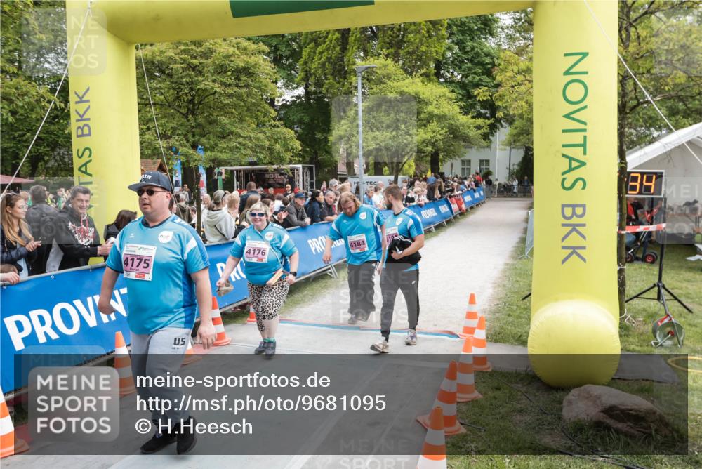09.05.2026 - Störlauf H.Heesch http://msf.ph/oto/9681095 09.05.2026 18:29:31 Ziel 4175, 4176 meine-sportfotos.de