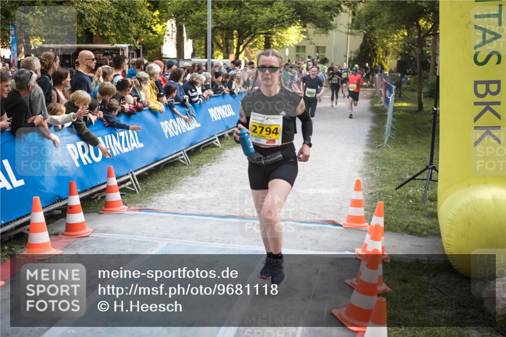 09.05.2026 - Störlauf H.Heesch http://msf.ph/oto/9681118 09.05.2026 17:23:47 Ziel 2794 meine-sportfotos.de