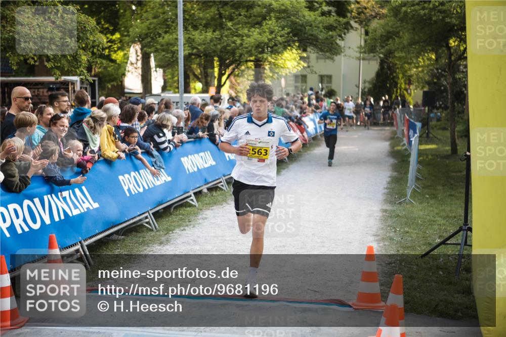09.05.2026 - Störlauf H.Heesch http://msf.ph/oto/9681196 09.05.2026 17:24:24 Ziel 563 meine-sportfotos.de