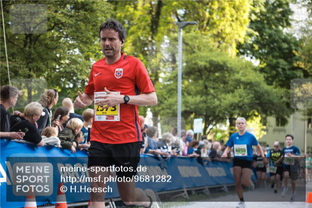 09.05.2026 - Störlauf H.Heesch http://msf.ph/oto/9681282 09.05.2026 17:26:57 Ziel 1375, 4050, 3764 meine-sportfotos.de