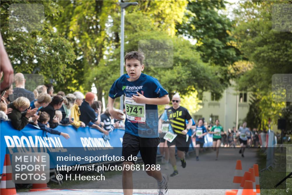09.05.2026 - Störlauf H.Heesch http://msf.ph/oto/9681288 09.05.2026 17:26:59 Ziel 2026, 3741, 3985 meine-sportfotos.de