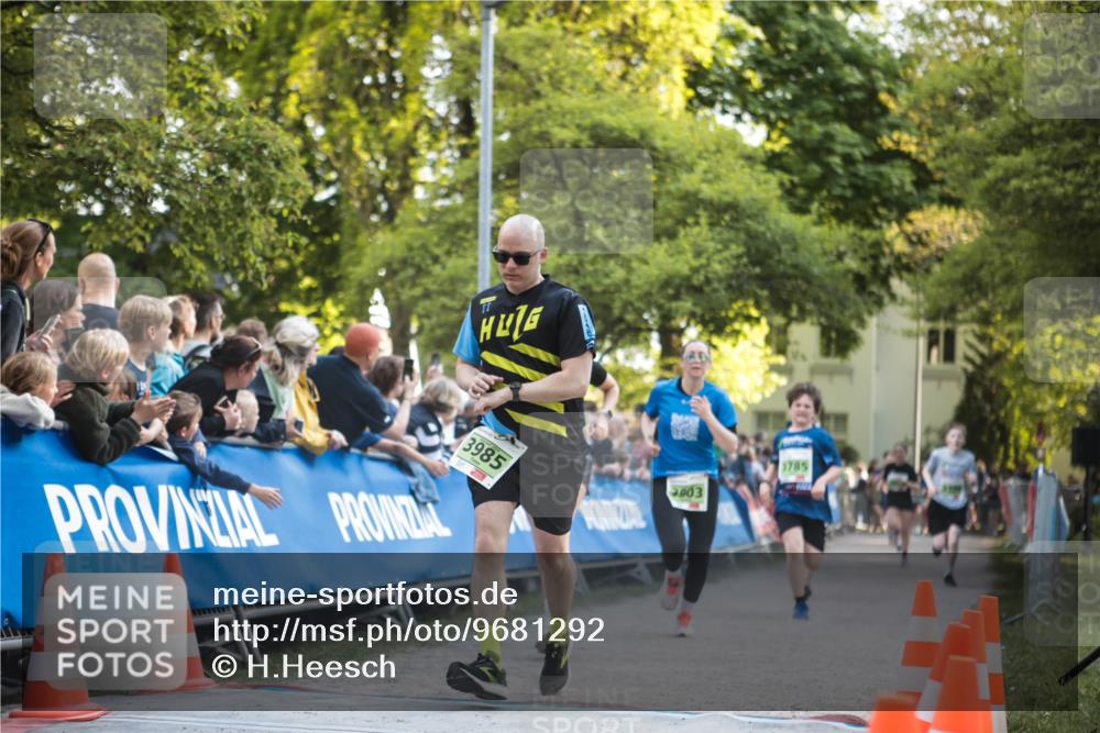 09.05.2026 - Störlauf H.Heesch http://msf.ph/oto/9681292 09.05.2026 17:27:00 Ziel 3985, 5903, 3785 meine-sportfotos.de