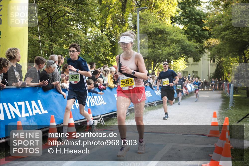 09.05.2026 - Störlauf H.Heesch http://msf.ph/oto/9681303 09.05.2026 17:25:10 Ziel 43850, 2983, 3026, 3585 meine-sportfotos.de
