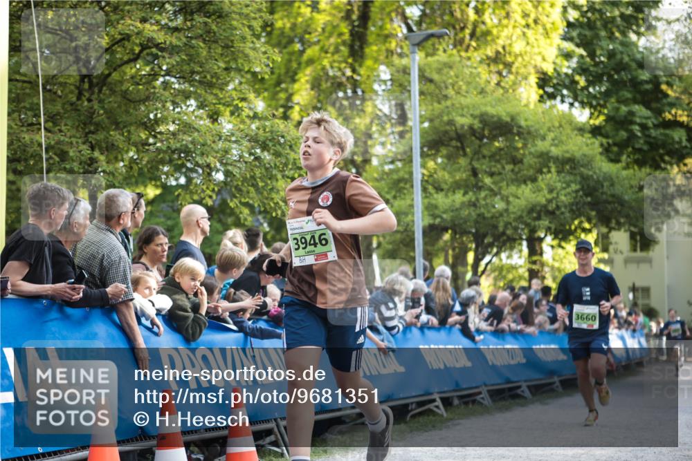 09.05.2026 - Störlauf H.Heesch http://msf.ph/oto/9681351 09.05.2026 17:25:47 Ziel 3946, 3660 meine-sportfotos.de