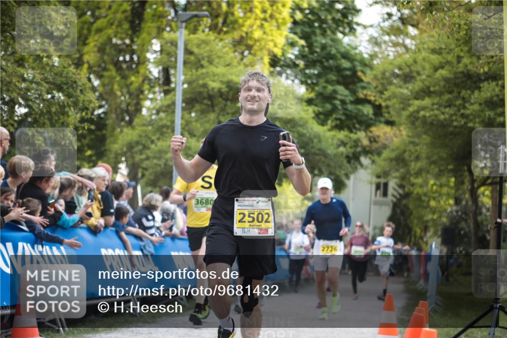 09.05.2026 - Störlauf H.Heesch http://msf.ph/oto/9681432 09.05.2026 17:28:08 Ziel 3680, 2026, 2502, 2726 meine-sportfotos.de