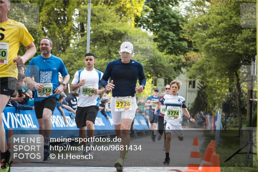 09.05.2026 - Störlauf H.Heesch http://msf.ph/oto/9681434 09.05.2026 17:28:10 Ziel 60, 912, 3898, 2726, 36, 3774 meine-sportfotos.de