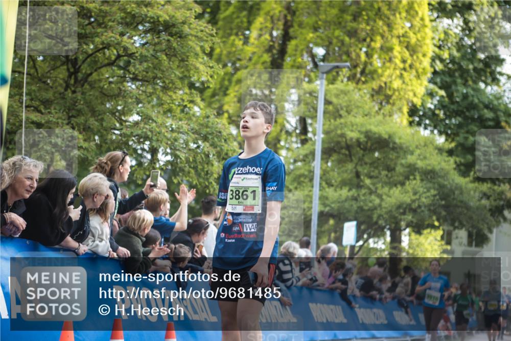 09.05.2026 - Störlauf H.Heesch http://msf.ph/oto/9681485 09.05.2026 17:28:40 Ziel 3861, 3910 meine-sportfotos.de