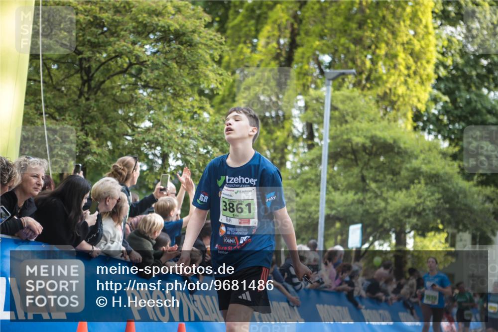 09.05.2026 - Störlauf H.Heesch http://msf.ph/oto/9681486 09.05.2026 17:28:40 Ziel 2026, 3861, 1970 meine-sportfotos.de