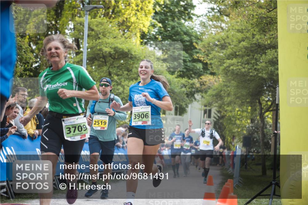 09.05.2026 - Störlauf H.Heesch http://msf.ph/oto/9681491 09.05.2026 17:28:45 Ziel 3709, 2519, 3906, 2766 meine-sportfotos.de