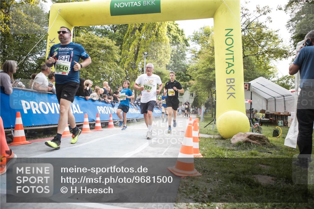 09.05.2026 - Störlauf H.Heesch http://msf.ph/oto/9681500 09.05.2026 17:28:55 Ziel 3640, 044, 3587, 2708 meine-sportfotos.de