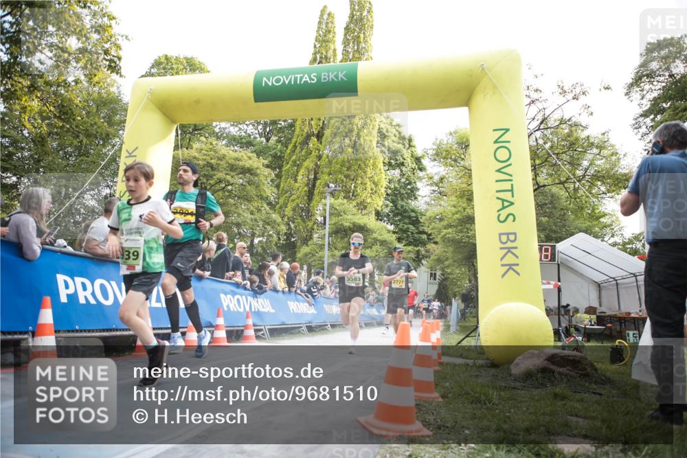 09.05.2026 - Störlauf H.Heesch http://msf.ph/oto/9681510 09.05.2026 17:29:04 Ziel 300, 39, 3583, 2727 meine-sportfotos.de